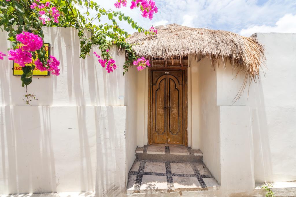 Villa Mojo Gili Meno Εξωτερικό φωτογραφία
